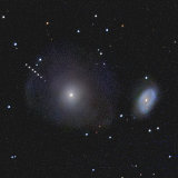 NGC 474 und NGC 470 mit [3435] Boury, Arp 227