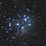 Messier 45 tiefer belichtet